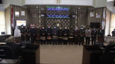 HUT Way Kanan Ke 22 : Raden Adipati Surya Sampaikan Sambutan di Paripurna  DPRD