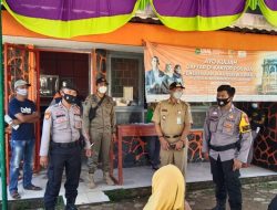 Polisi Lakukan Pengamanan Penyaluran Bantuan Sosial Tunai DI Kantor Pos 34565
