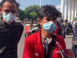 Mahasiswa Aliansi Cipayung Plus Demo di depan Gedung Kantor Pem. Kot Bandar Lampung