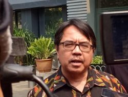 Akun Twitter Ade Armando-Denny Siregar Di-suspend, Kenapa?