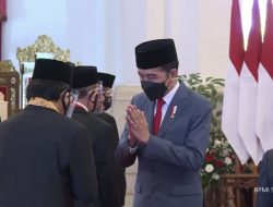 Daftar Tokoh Penerima Tanda Jasa dan Kehormatan dari Presiden Jokowi