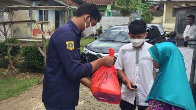 Karang Taruna Desa Sukajaya, Dompet Dhuafa dan Kita Bisa Kembali Kolaborasi Bantu Warga terdampak Covid 19, ini kriterianya.