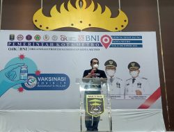 OJK Sinergi Dengan Kota Metro Serta Organisasi Profesi Kesehatan Laksanakan Vaksinasi