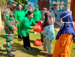 HUT TNI Ke 76 Koramil 04/ Bahuga & Subramil Way Tuba Baksos Sembako di Kampung Ramsai