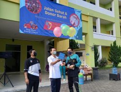 HKN 2021 Fakultas Kesehatan UMPRI Gelar Jalan Sehat dan Donor Darah