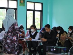 Fakultas Ekonomi dan Bisnis UMPRI Gelar Praktik Komunikasi Pekerjaan