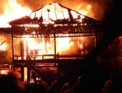 Diduga Korsleting listrik, Satu Rumah Warga OKU Selatan Ludes Terbakar