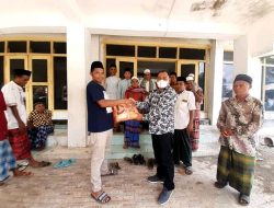 DPRD Kab Bima Fraksi Partai Gerinda Salurkan Bantuan Pembangunan Masjid