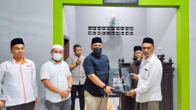 Sedekah : BSI Bandar Jaya Gandeng Lazismu Lampung Tengah
