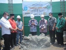 Hadirkan Ketum PP Muhammadiyah, PCM Banguntapan Selatan Adakan Peletakan Batu Pertama di Tanah Wakaf