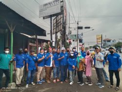 Memberikan Manfaat Kepada Sesama, Karang Taruna Kec. Palimanan Berbagi Takjil