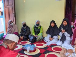 Beri Bingkisan dan Buka Bersama, Pegadaian Syari’ah Gresik Kunjungi LKSA Tunas Melati Muhammadiyah Tuban