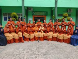 Gerakan Wakaf 100 AL-Qur’an & Santunan Yatim Piatu MTs Muhammadiyah Metro