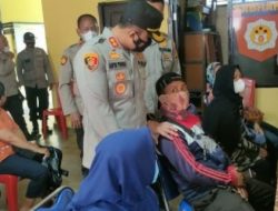 Polres OKU Selatan Salurkan BLT Minyak Goreng kepada 4000 Warga Pedagang Kaki Lima dan Warung