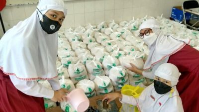 Tanamkan Karakter Religius, Ajak Siswa Bayar Zakat di Sekolah