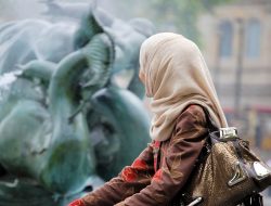 Bolehkah Wanita Haid Masuk Masjid? Ini Dalilnya