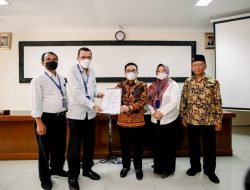 LLDIKTI Wilayah 1 Sumut Serahkan SK Guru Besar Wakil Rektor II UMSU