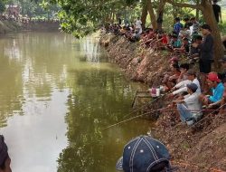 Ratusan Warga Ikuti Mancing Mania di Pekalongan