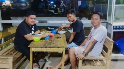 Ketua DPD KNPI Way Kanan : Makan Diluar Rumah Salah Satu Bentuk Dukungan Bagi UMKM