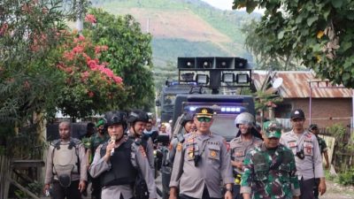 Resahkan Masyarakat, Aparat Buka Paksa Pemblokiran Jalan dan Amankan 10 Orang Massa Aksi
