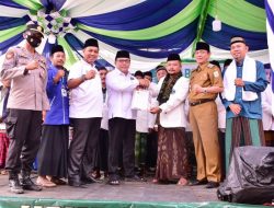 Wabup Way Kanan Hadiri Tabligh Akbar Majelis Dzikir At-Thohir