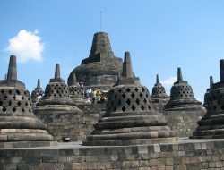 Komisi X DPR RI Kritisi Rencana Menaikkan Tarif Tiket Masuk Candi Borobudur Setinggi Langit