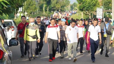 Hari Bhayangkara ke-76, Polres Lampung Utara Gelar Jalan Sehat