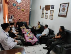 Kunjungi  KPU Way Kanan, Kapolres Berharap Pemilu 2024 Berjalan Sukses dan Aman