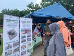 World Clean Up Day Lampung, Gajahlah Kebersihan Pamerkan Produk Roster Hasil Olahan Sampah