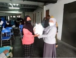 Sambut Muktamar,  ‘Aisyiyah Sukajadi Gelar Pembagian Sembako