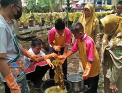 Jumputan Gambo, Hasil Praktek Siswa Boming di Jagad Bumi Sekate