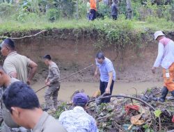 Lestarikan Lingkungan, Pemkab Way Kanan Lakukan Kegiatan Bersih Sungai