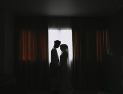 Lahir di Luar Nikah? Siapa Yang Boleh Menjadi Wali