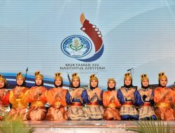 Muktamar XIV Nasyiah Ditutup, Menko PMK Beri Ceramah Umum