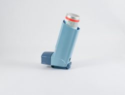 Memakai Inhaler, Apakah Membatalkan Puasa?