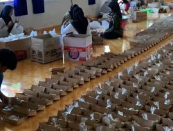 Takjil On The Road, SMA Muhammadiyah 1 Prambanan Bagikan 1140 Paket Takjil