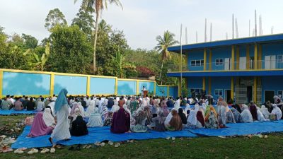 Warga Muhammadiyah Way Kanan Padati Lokasi Sholat Ied Dilapangan SMP MU Baradatu
