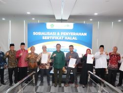 LP3H UIN Raden Intan Lampung Menyelenggarakan Sosialisasi dan Penyerahan Sertifikat Halal Bagi 500 UMKM