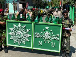 Muhammadiyah-NU Berikan Tauladan Keteduhan di Karnaval Desa Banjarwati Paciran Lamongan