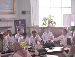 Sekretaris Daerah Kabupaten Way Kanan Memimpin Evaluasi Pemenuhan Standar Pelayanan Publik