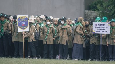 Ribuan Pelajar Padati Apel Akbar Milad ke-111 Muhammadiyah di Solo