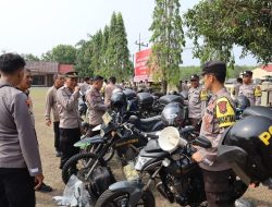 Polres Way Kanan Lakukan Pengecekan Kesiapan Pengamanan Pemilu 2024 melalui Apel Bhabinkamtibmas