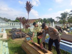 Dukung Pemilu 2024 Kondusif, Satbinmas Polres Way Kanan Gelar Bansos dan Baksos di HUT Satpam ke-43