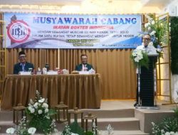 Muscab IDI Way Kanan, Bupati Adipati Minta Tiap Anggota IDI Utamakan Kepentingan Masyarakat