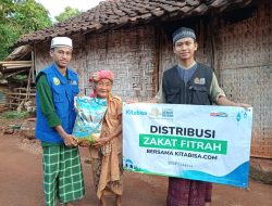 LAZNAS DDII Kolaborasi dengan kitabisa.com Salurkan Zakat Fitrah di Desa Palasa, Sumenep