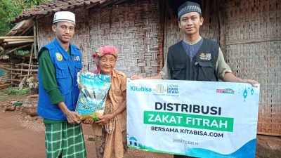 LAZNAS DDII Kolaborasi dengan kitabisa.com Salurkan Zakat Fitrah di Desa Palasa, Sumenep