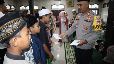 Polres Way Kanan Gelar Peringatan Nuzulul Qur’an dan Bukber Anak Yatim, Meningkatkan Kualitas Iman dan Ketaqwaan Personel Polri