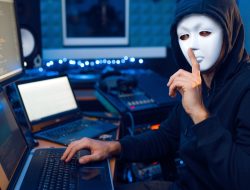 Mengungkap Dunia Hacker: Peran, Jenis, dan Dampaknya di Era Digital