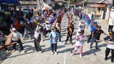 Perwosi dan TP-PKK Pesibar Gelar Lomba Senam Pesona dalam Rangka HUT Pesibar ke-11