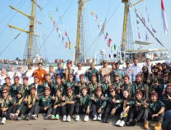 KRI Dewaruci dan Laskar Rempah Sambangi Lampung: Menjaga Warisan Budaya Maritim Nusantara